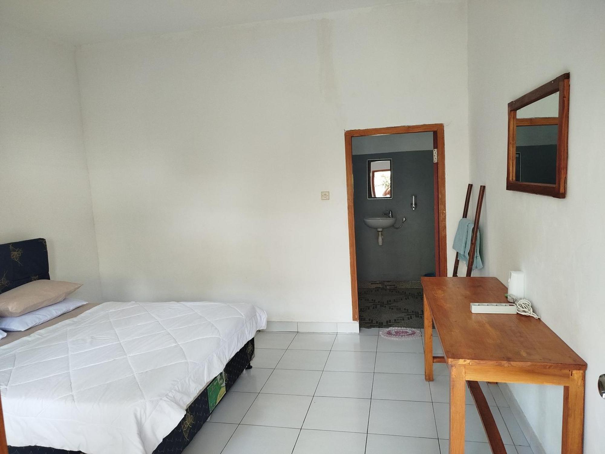 Tatasya Homestay Сенару Екстер'єр фото